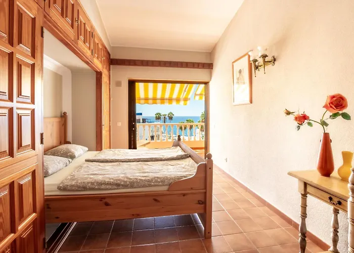 Club Atlantis Ocean View 公寓 阿德耶