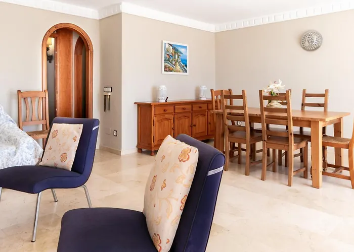 Club Atlantis Ocean View 公寓 阿德耶